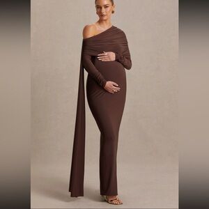 Elegant Off-Shoulder Brown Dress